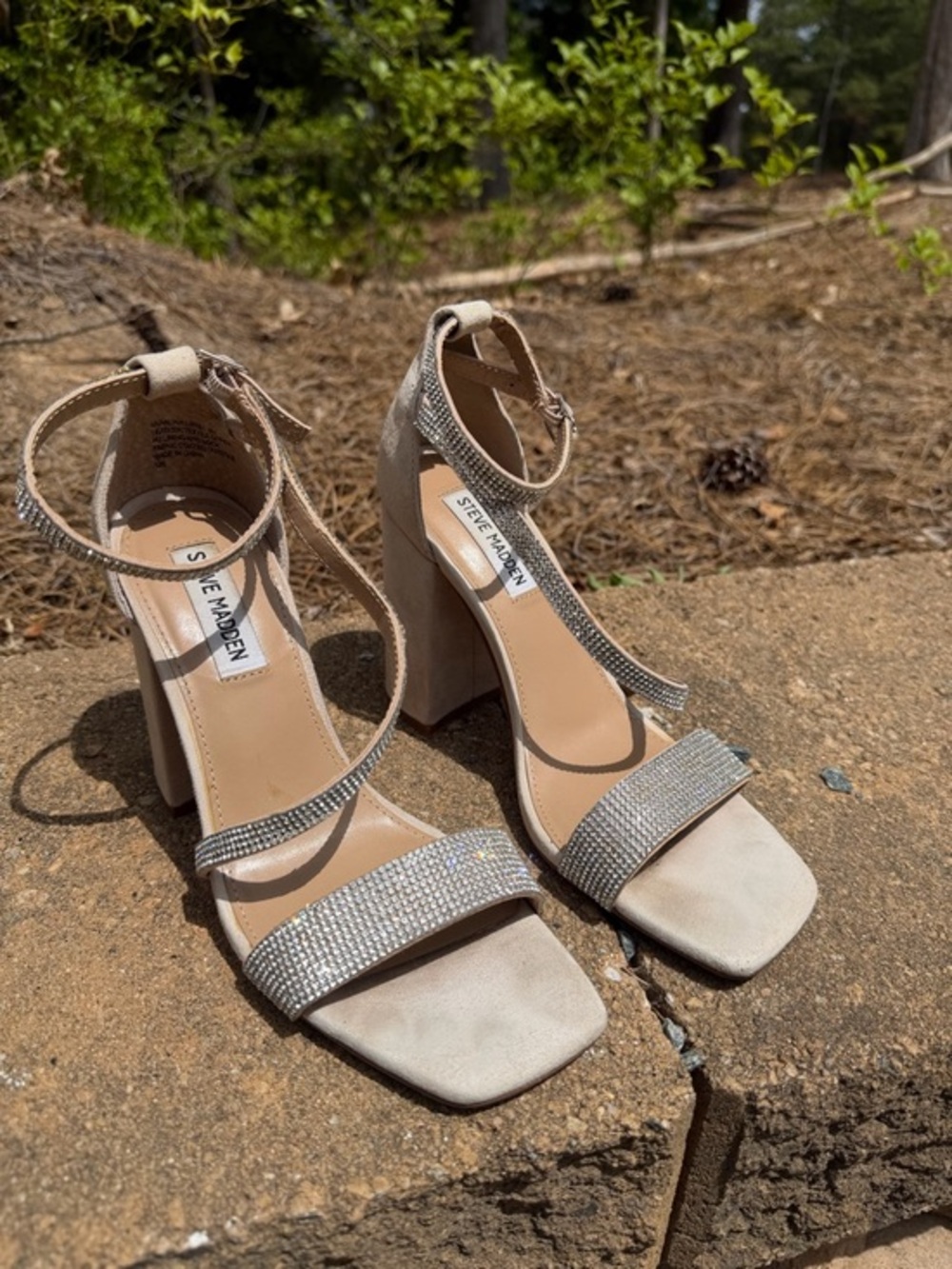 Steve Madden Glittering Silver‎ Heels - Picture 2 of 8